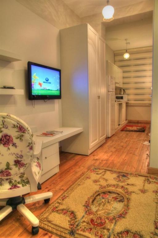 Omer Hayyam Suites Стамбул Номер фото