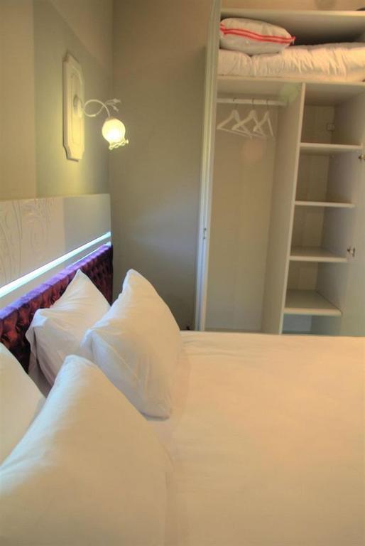 Omer Hayyam Suites Стамбул Номер фото